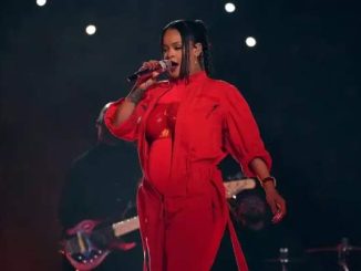 Singer Rihanna pregnant with second child